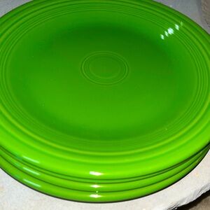*RESERVED* 4 fiesta shamrock dinner plates